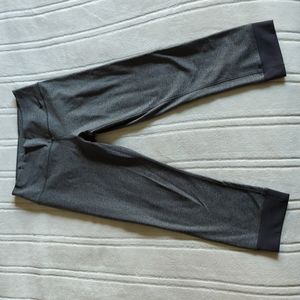 Nike One legend leggings - crop - size S in Grey